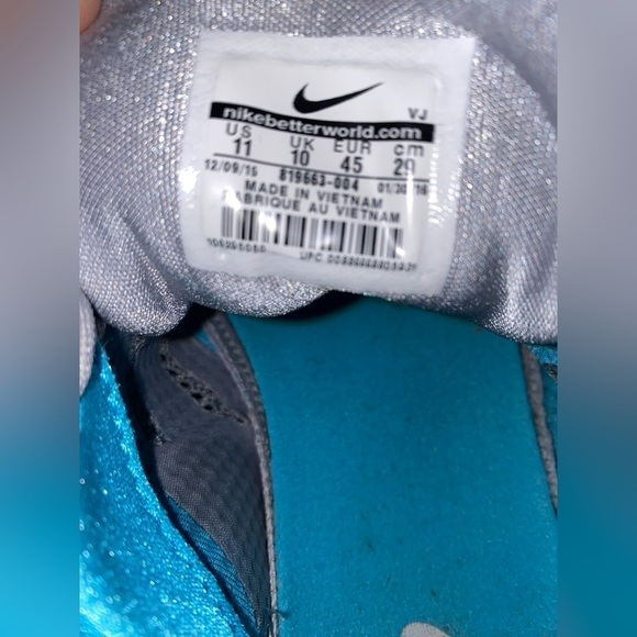 Nike Hyperlive Men’s Lightweight Stable Breathable‎ Cushioned Sneakers Size 11 - Picture 7 of 7